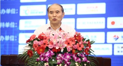 吴吟：实现碳中和机遇和挑战并存