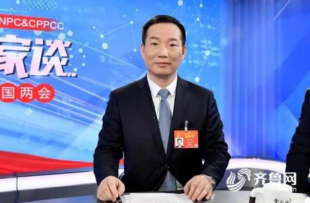 两会3